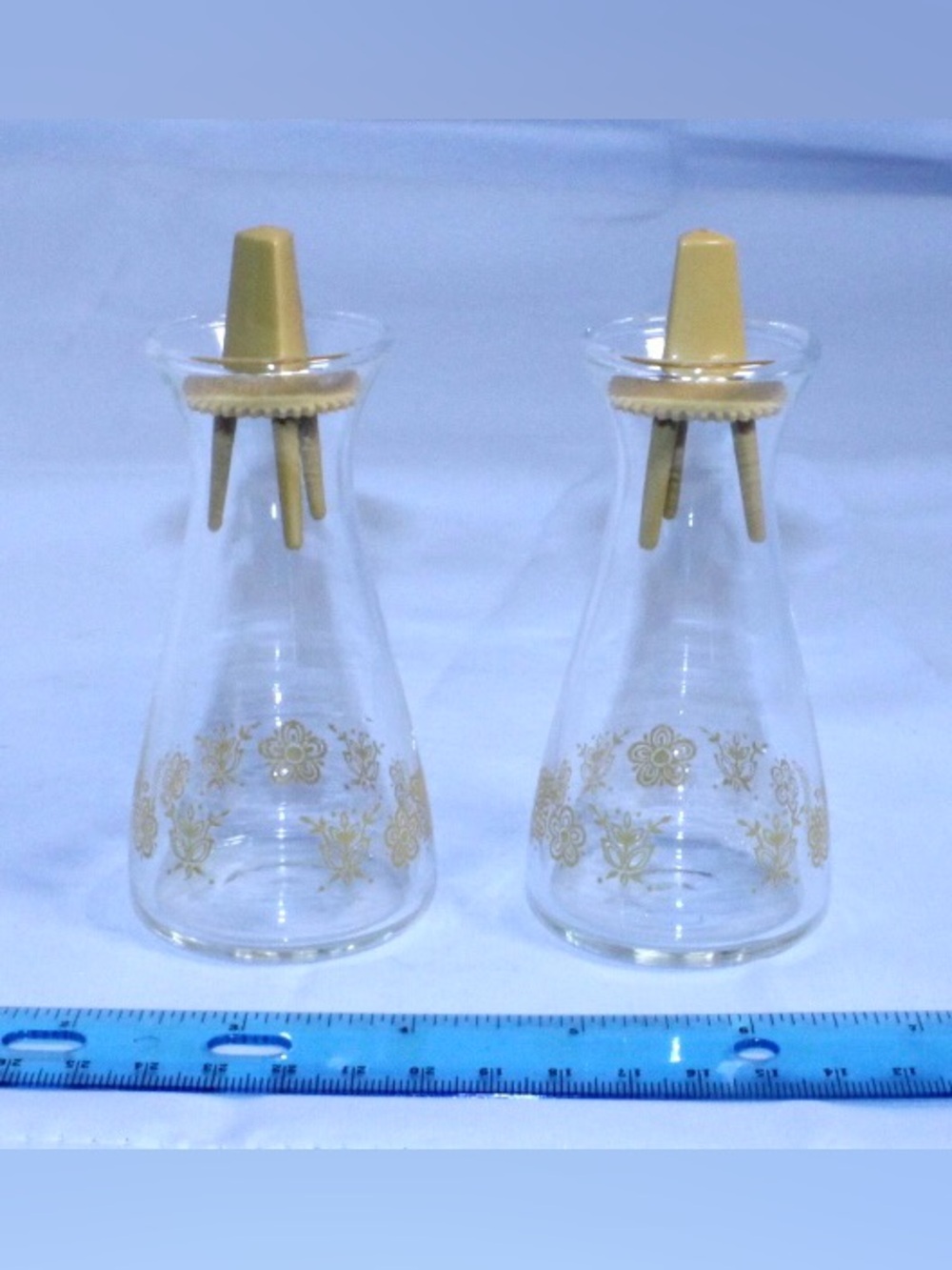 Pyrex Butterfly Gold Salt and Pepper Shaker Set